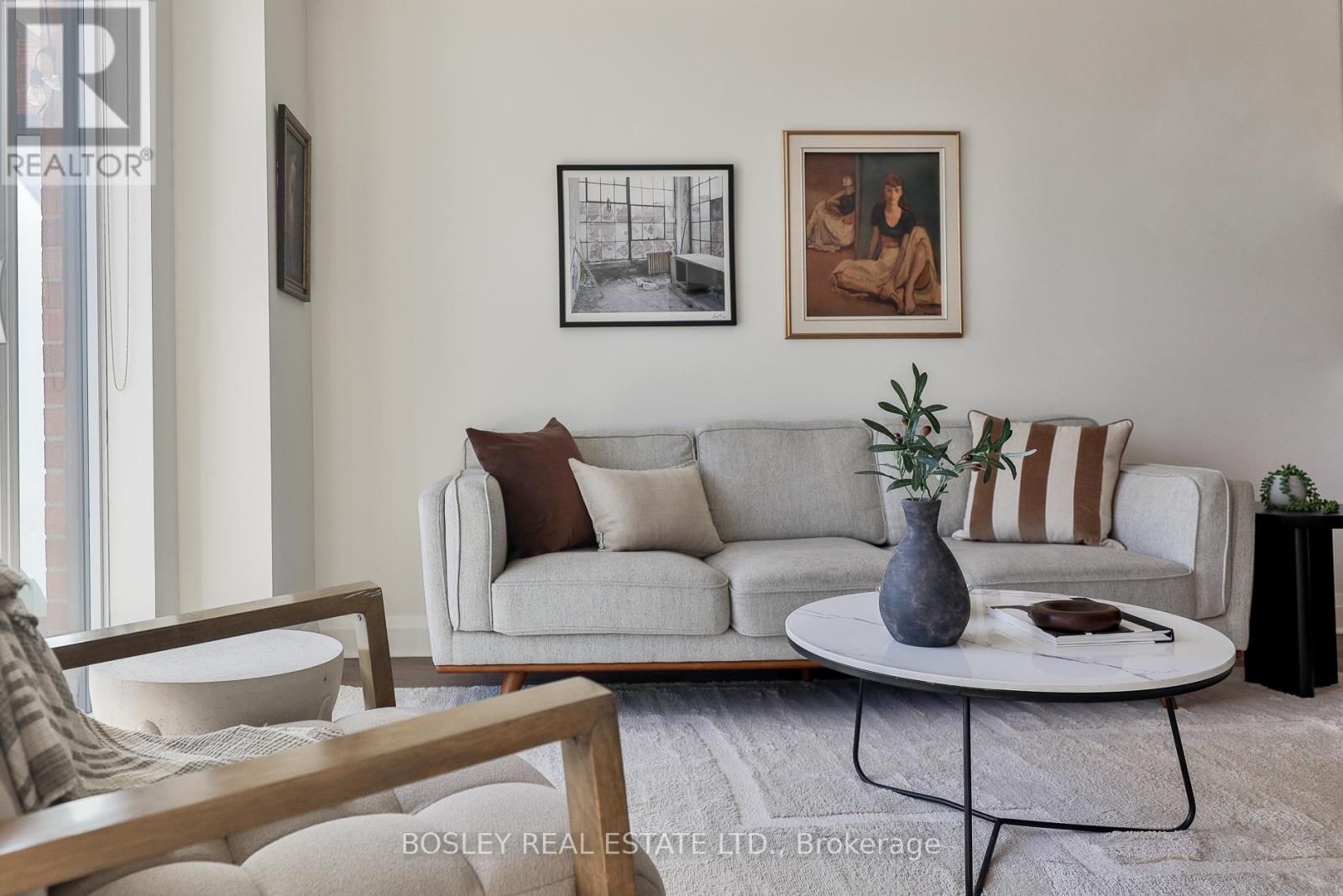 103 - 245 PERTH AVENUE Image 1