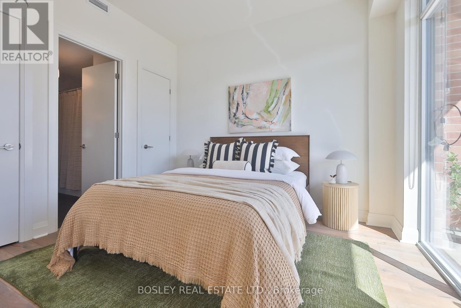 103 - 245 PERTH AVENUE Image 15