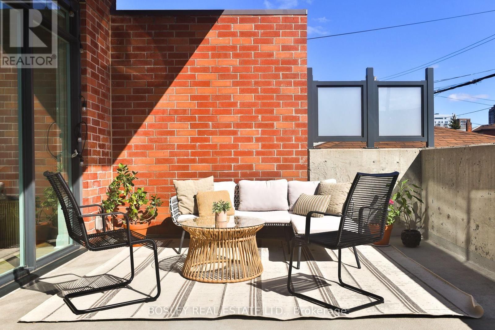 103 - 245 PERTH AVENUE Image 18