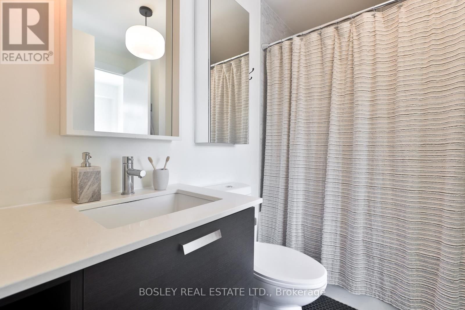 103 - 245 PERTH AVENUE Image 21