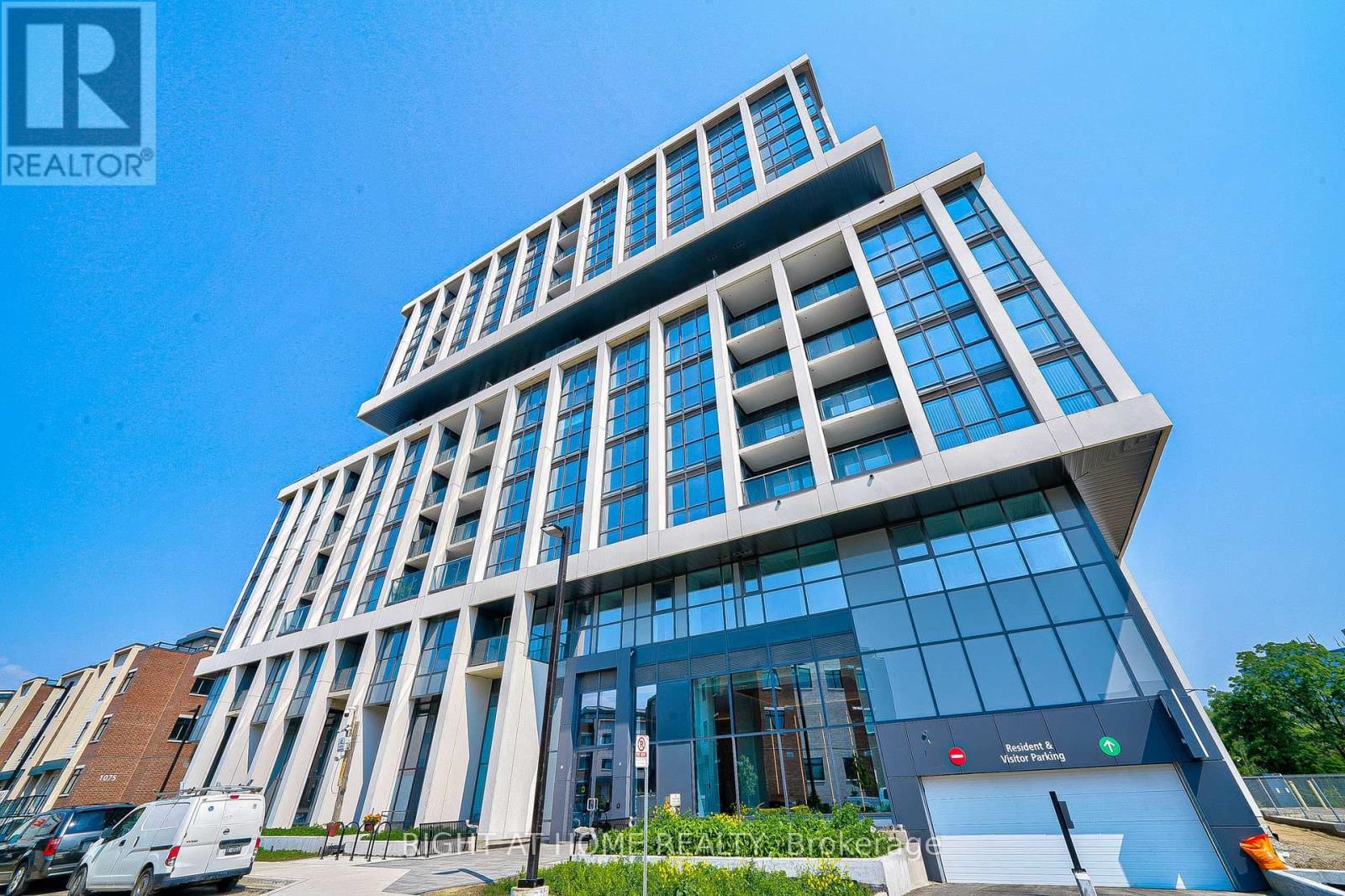 1063 DOUGLAS MCCURDY COMM CIRCLE Image 1