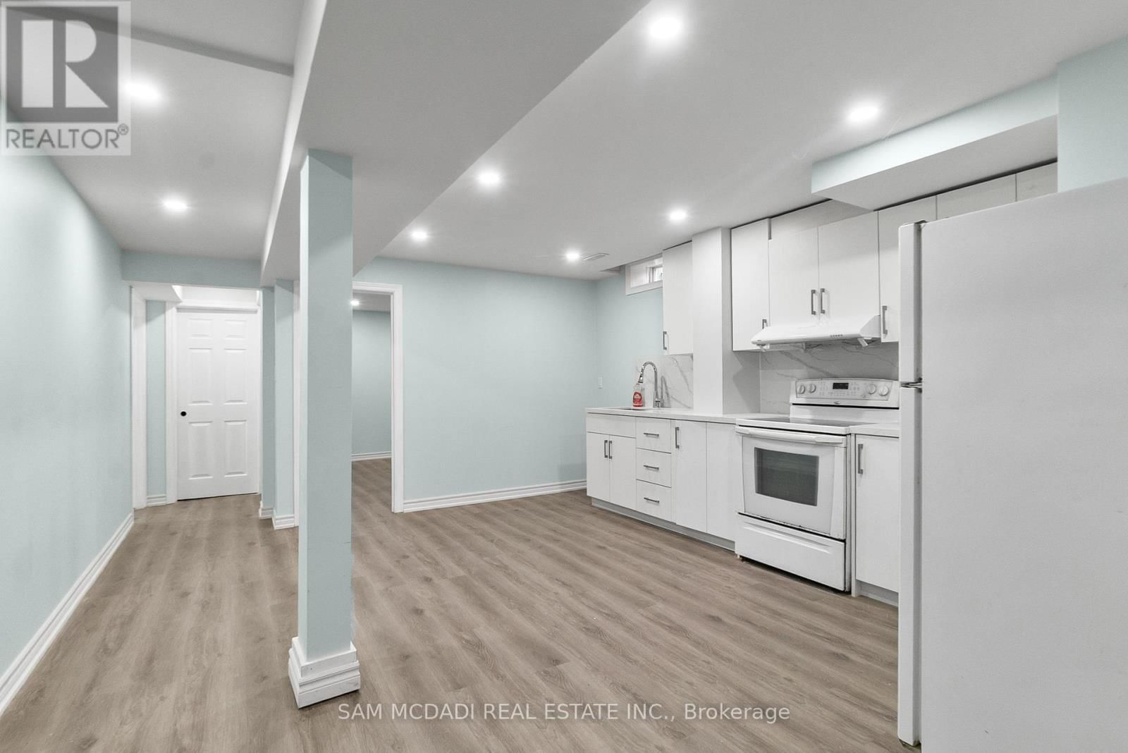 149 SUNFOREST DRIVE Image 34