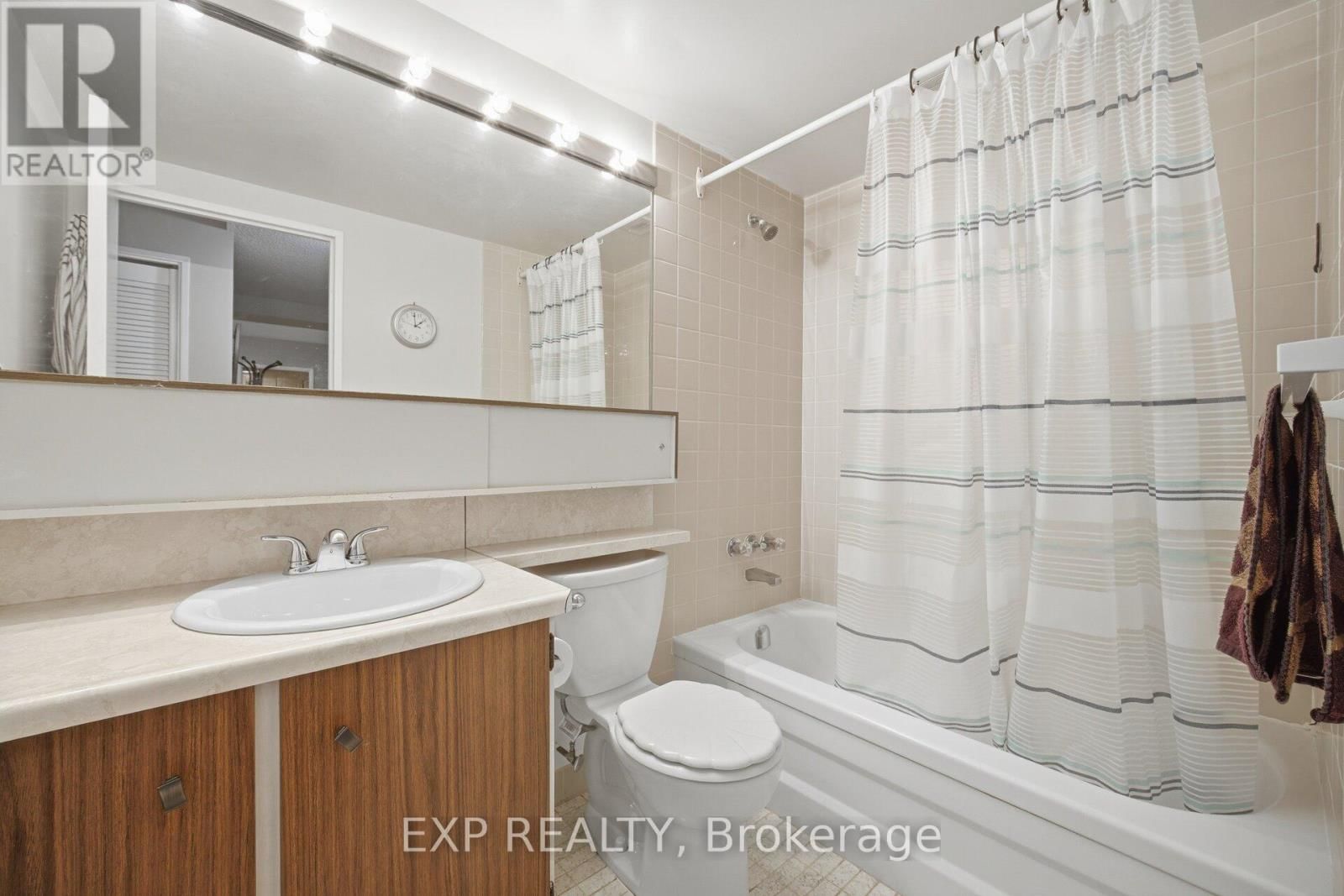 205 - 270 SCARLETT ROAD Image 25