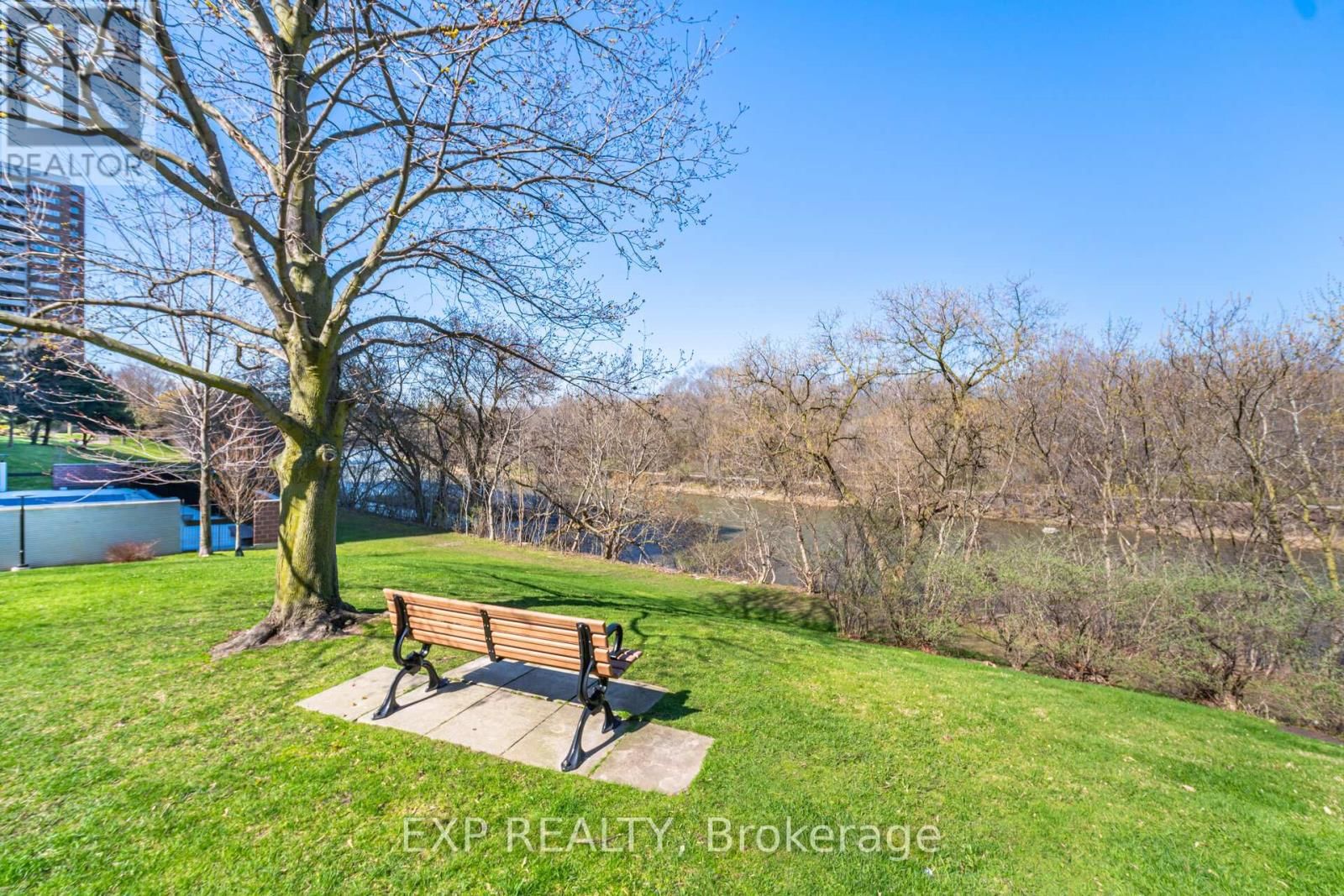 205 - 270 SCARLETT ROAD Image 32