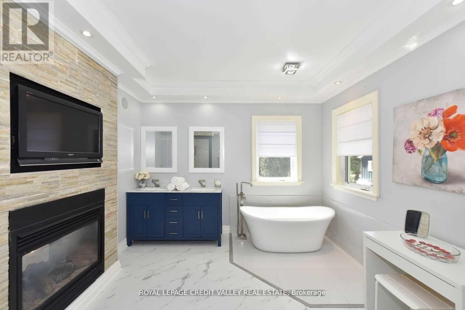 15795 WINSTON CHURCHILL BOULEVARD Image 24