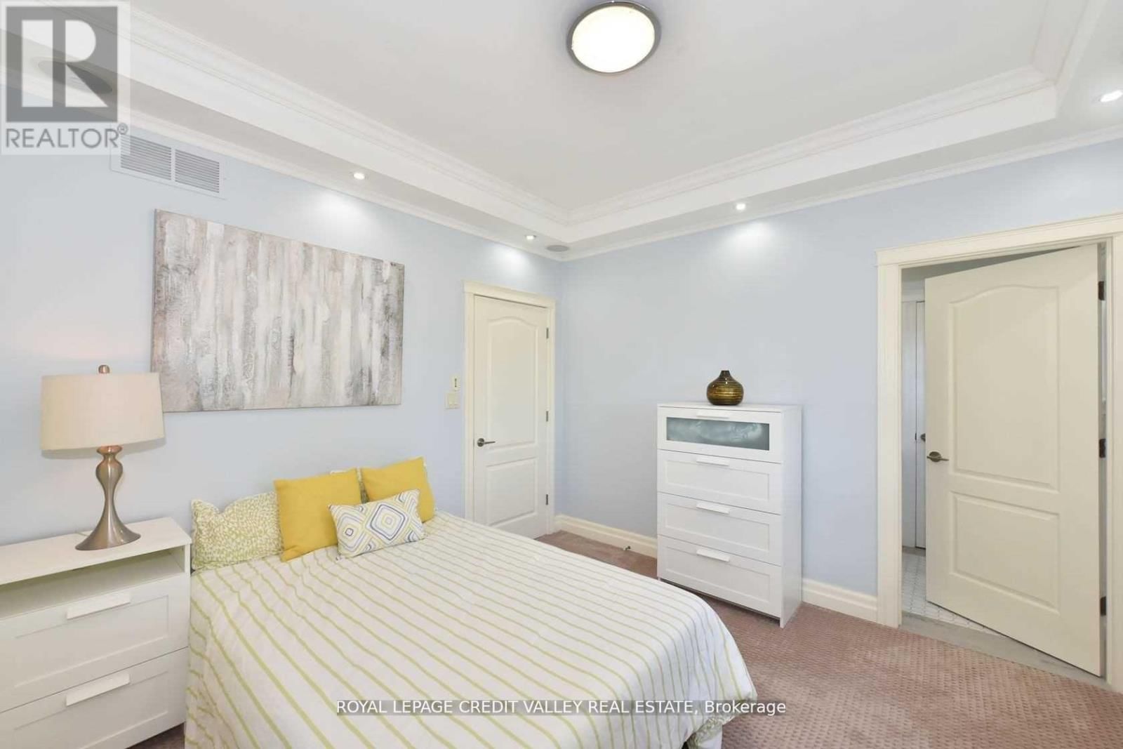 15795 WINSTON CHURCHILL BOULEVARD Image 28