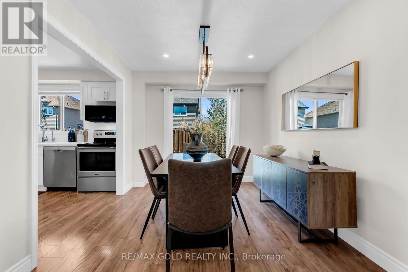 522 ROSEHEATH DRIVE Image 11