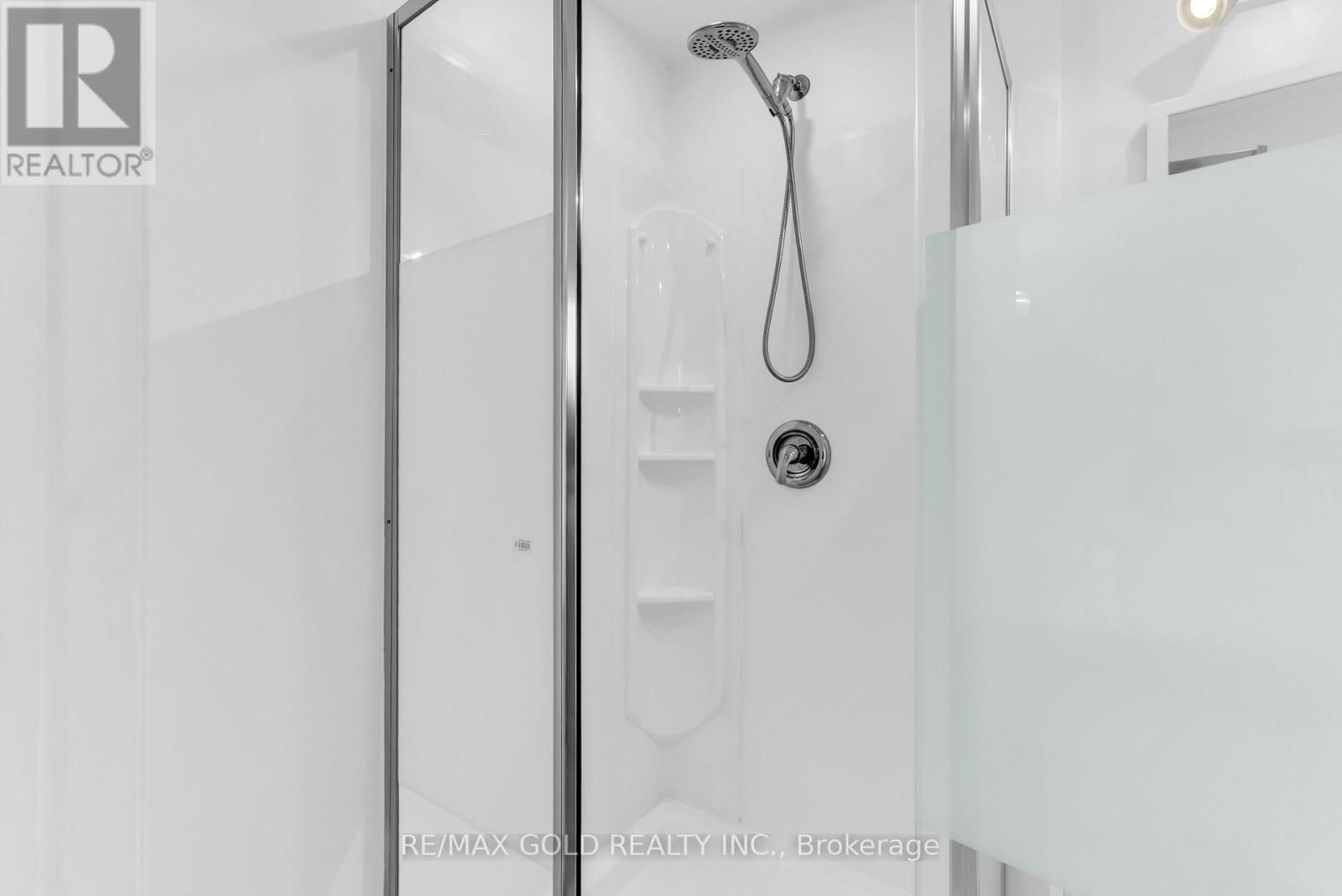 522 ROSEHEATH DRIVE Image 22