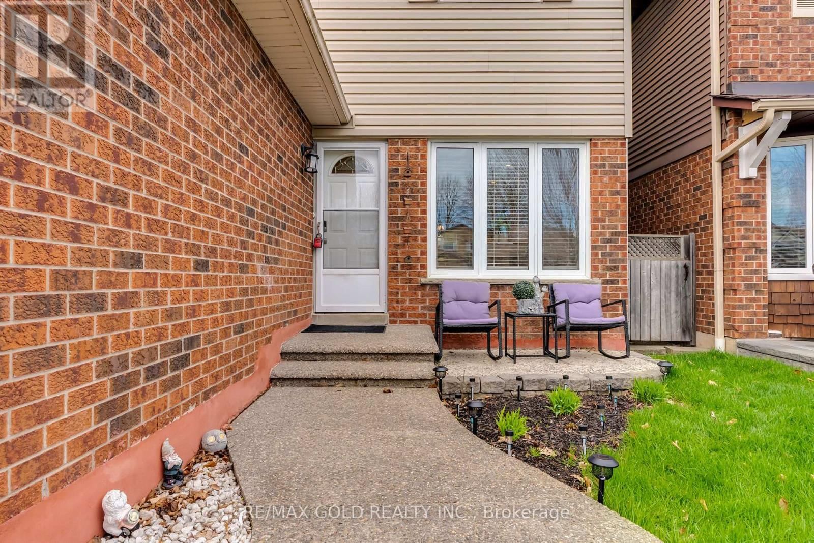 522 ROSEHEATH DRIVE Image 5