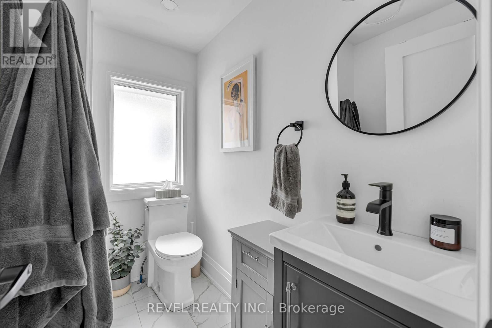 36 HUMBERSIDE AVENUE Image 15