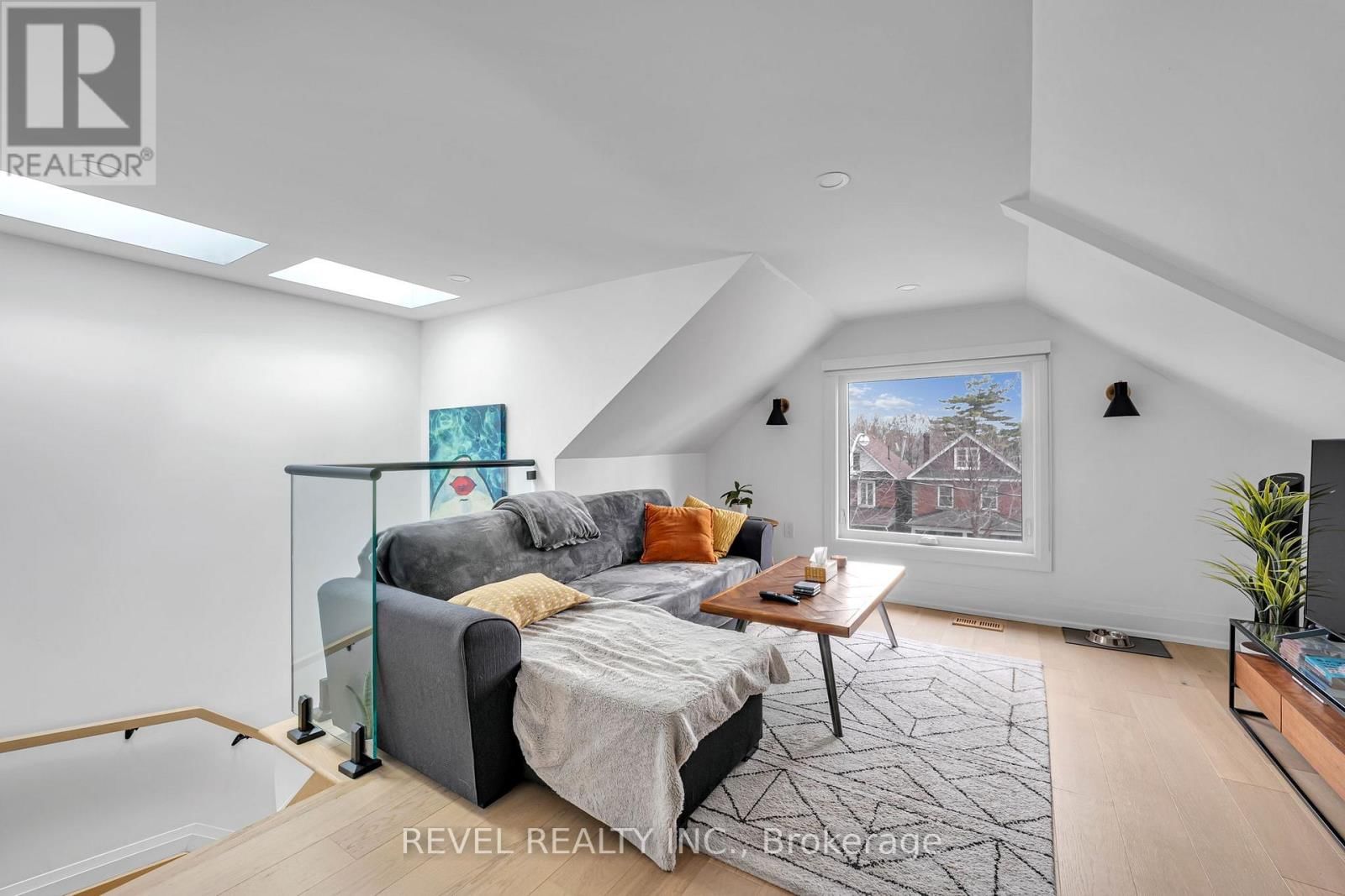 36 HUMBERSIDE AVENUE Image 18