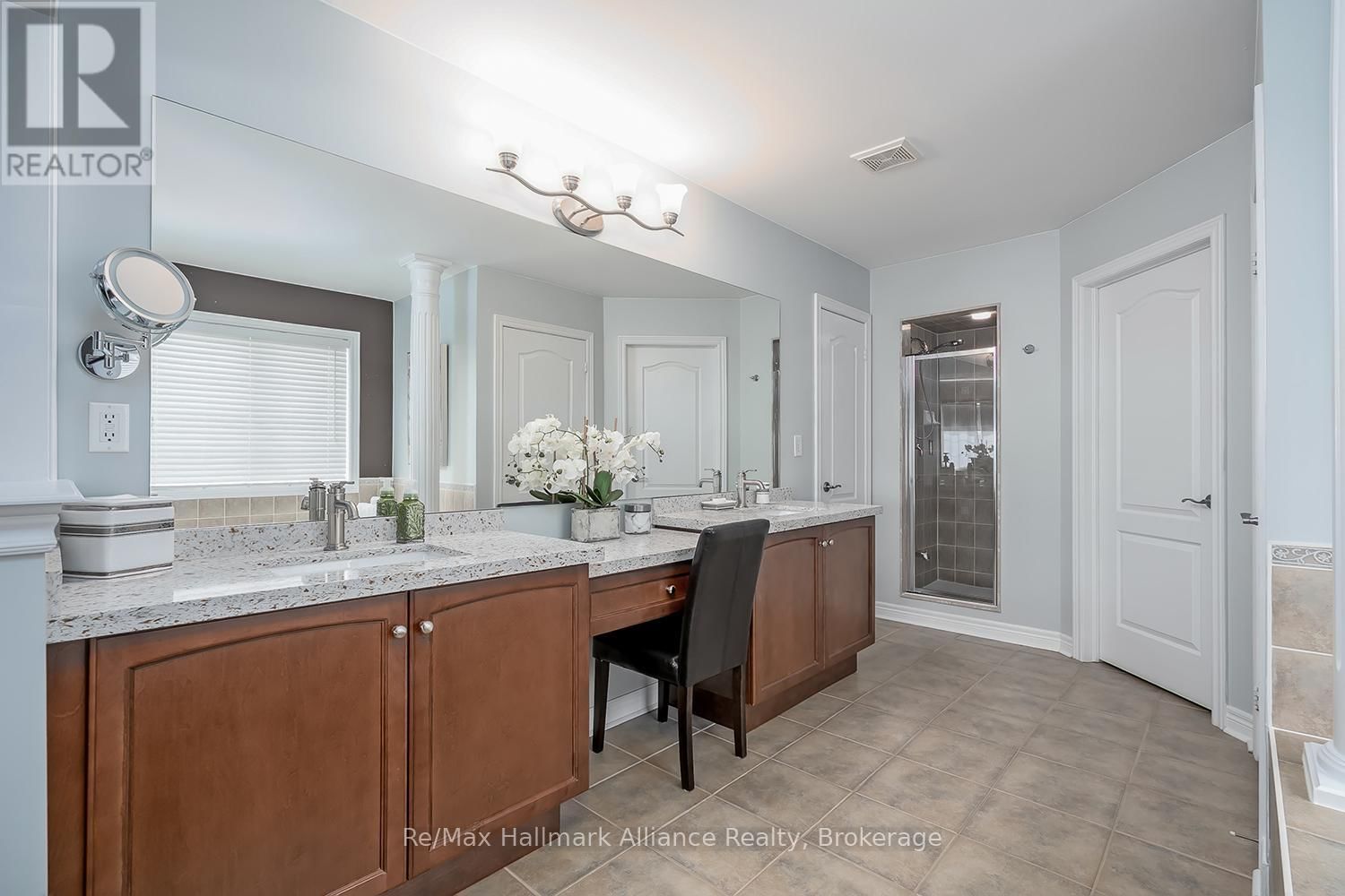 2489 WHISTLING SPRINGS CRESCENT Image 26