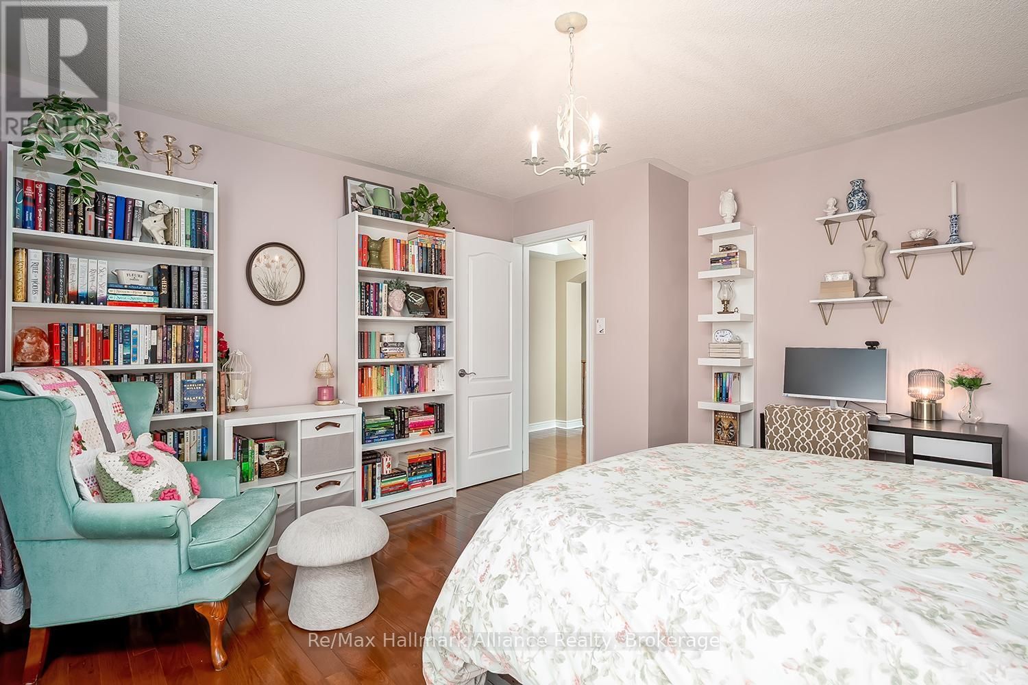 2489 WHISTLING SPRINGS CRESCENT Image 30