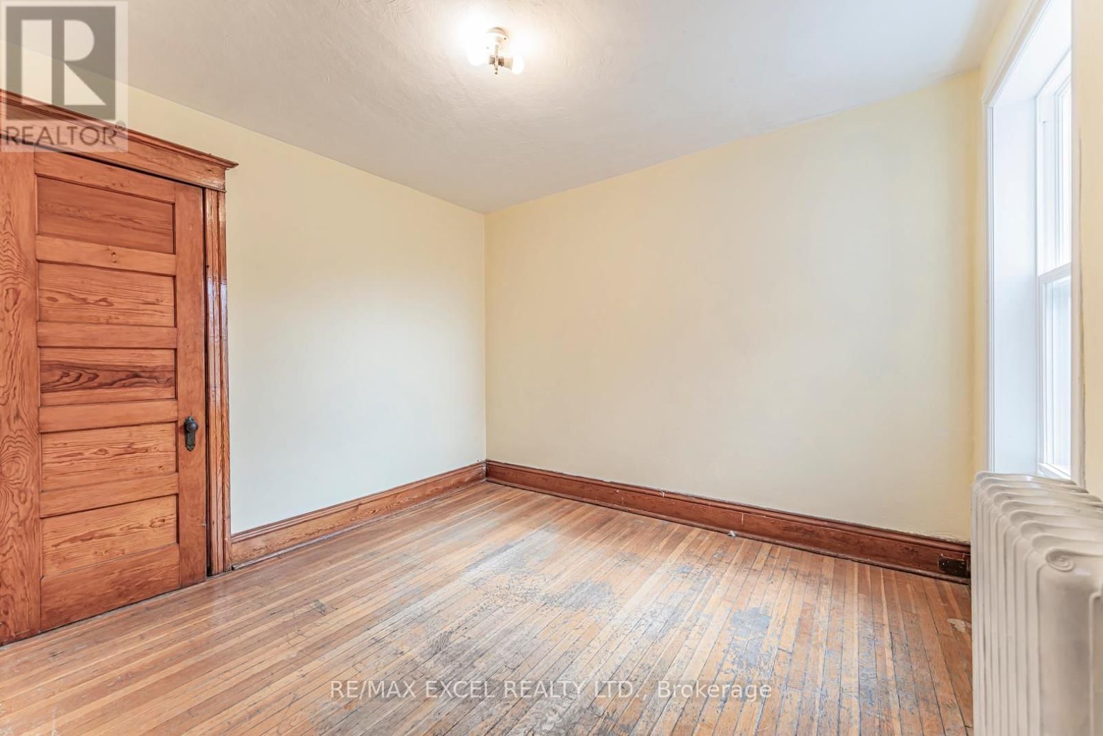 576 GLADSTONE AVENUE Image 27