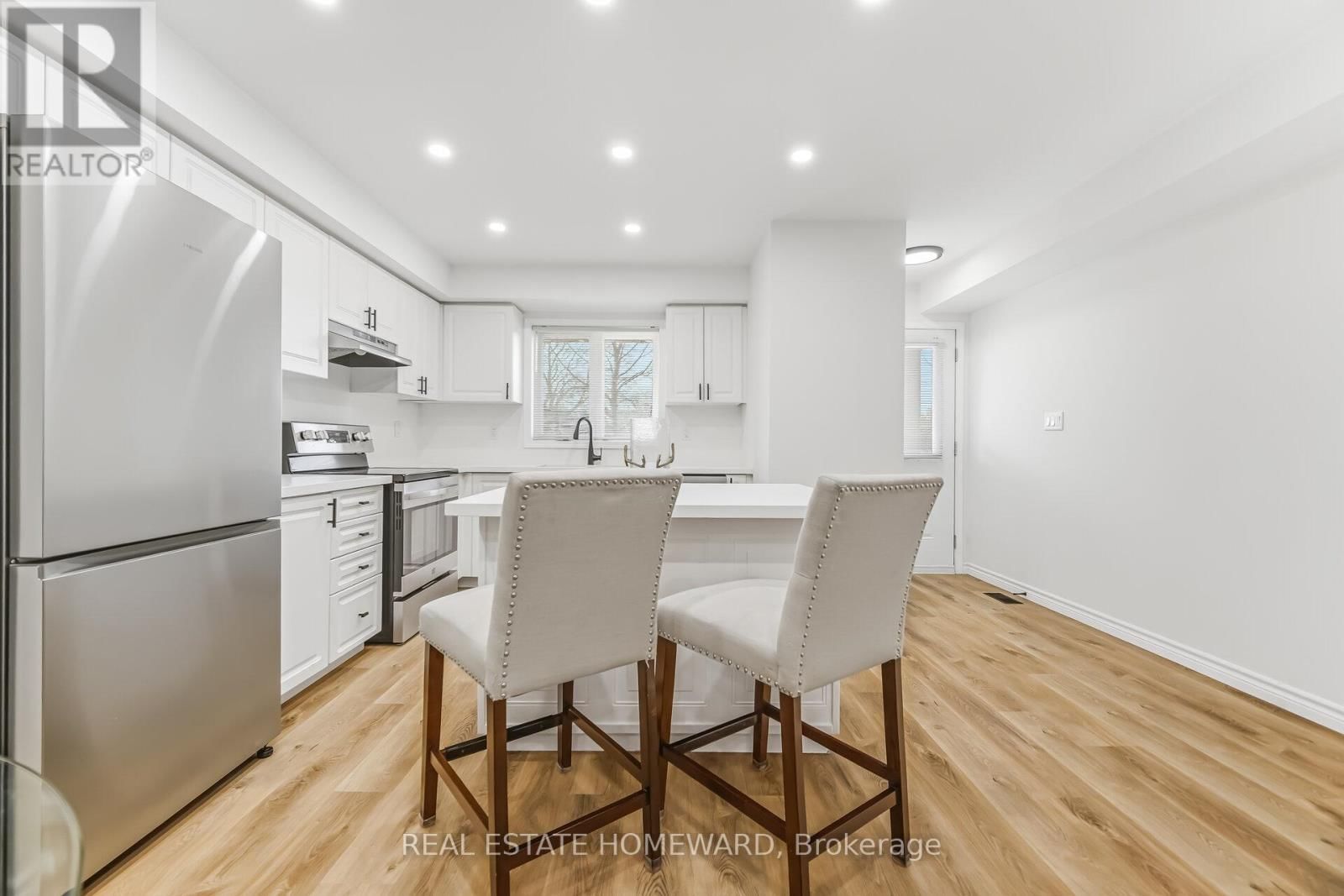 2 - 59 MCLAUGHLIN ROAD NORTH Image 10