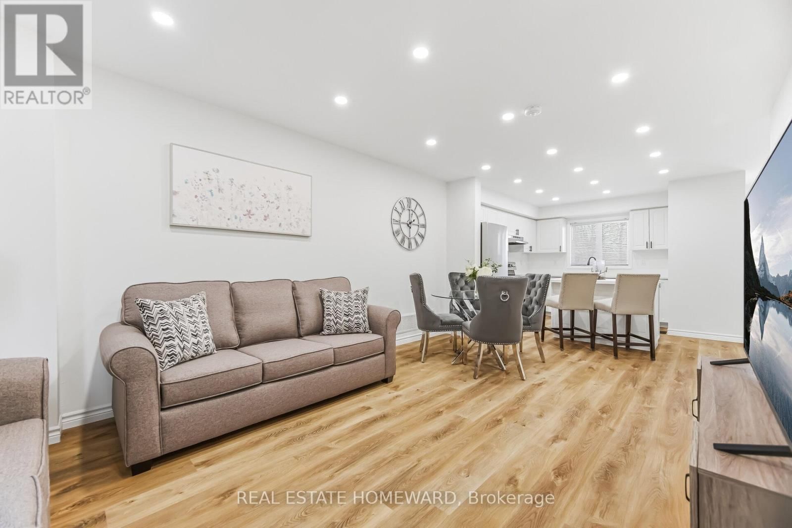 2 - 59 MCLAUGHLIN ROAD NORTH Image 14