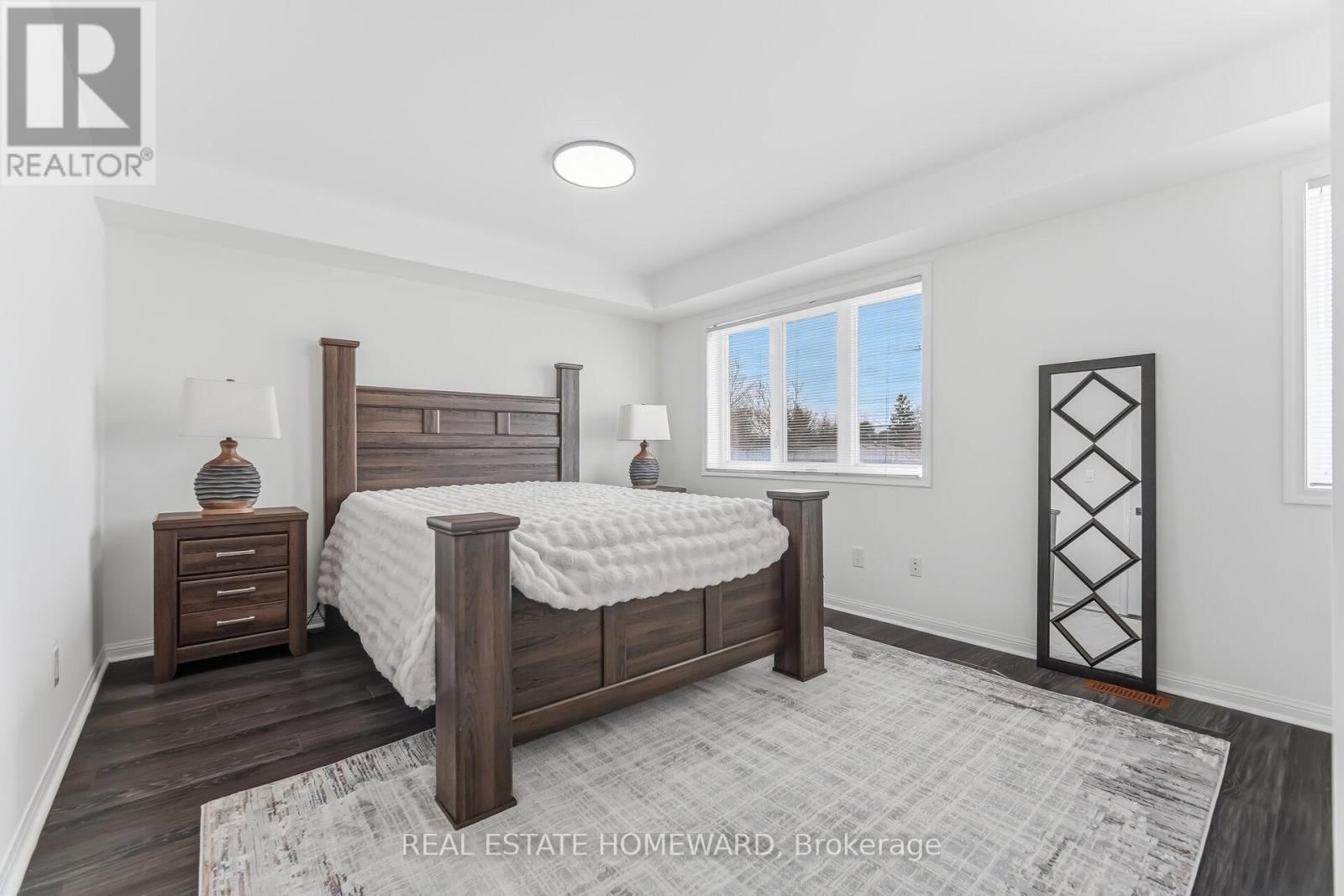 2 - 59 MCLAUGHLIN ROAD NORTH Image 16