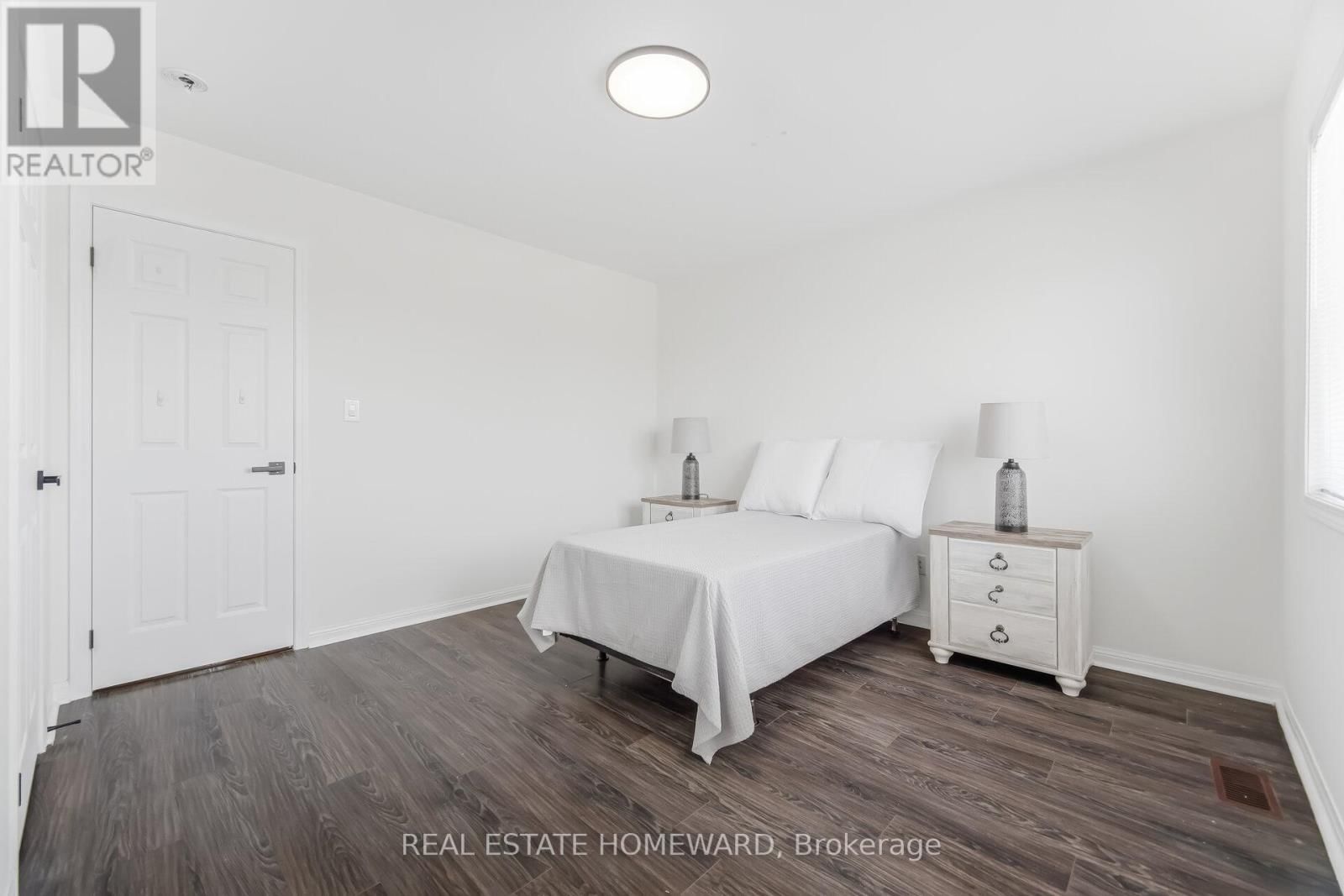 2 - 59 MCLAUGHLIN ROAD NORTH Image 20