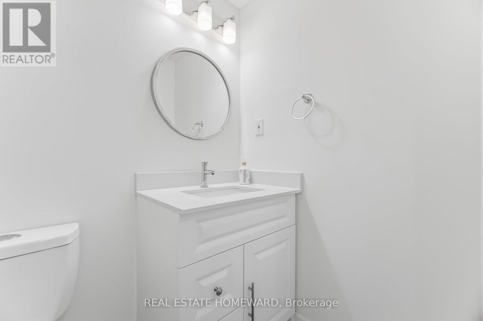 2 - 59 MCLAUGHLIN ROAD NORTH Image 30