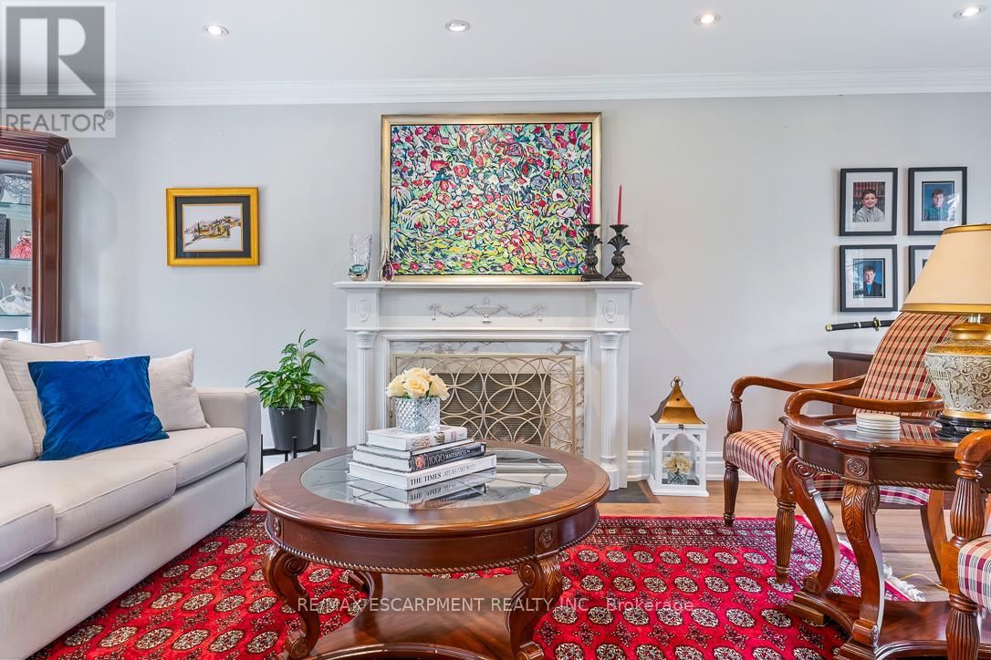 996 CRESTHAMPTON LANE Image 18