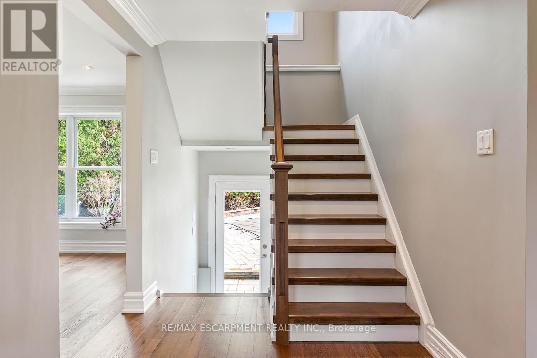 996 CRESTHAMPTON LANE Image 22