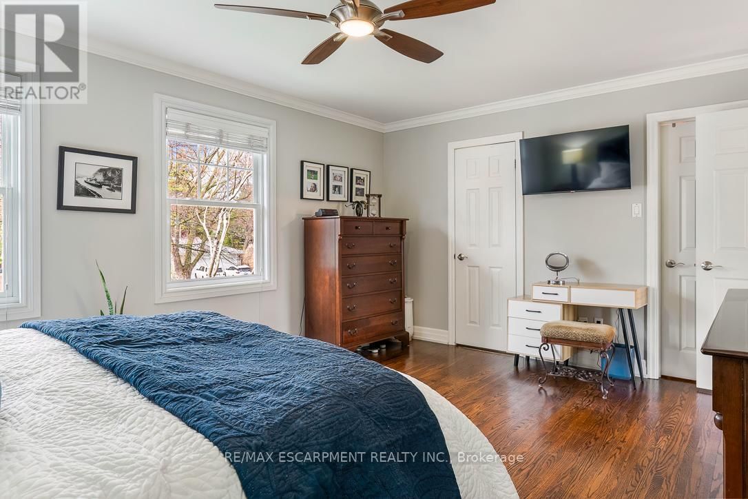 996 CRESTHAMPTON LANE Image 25