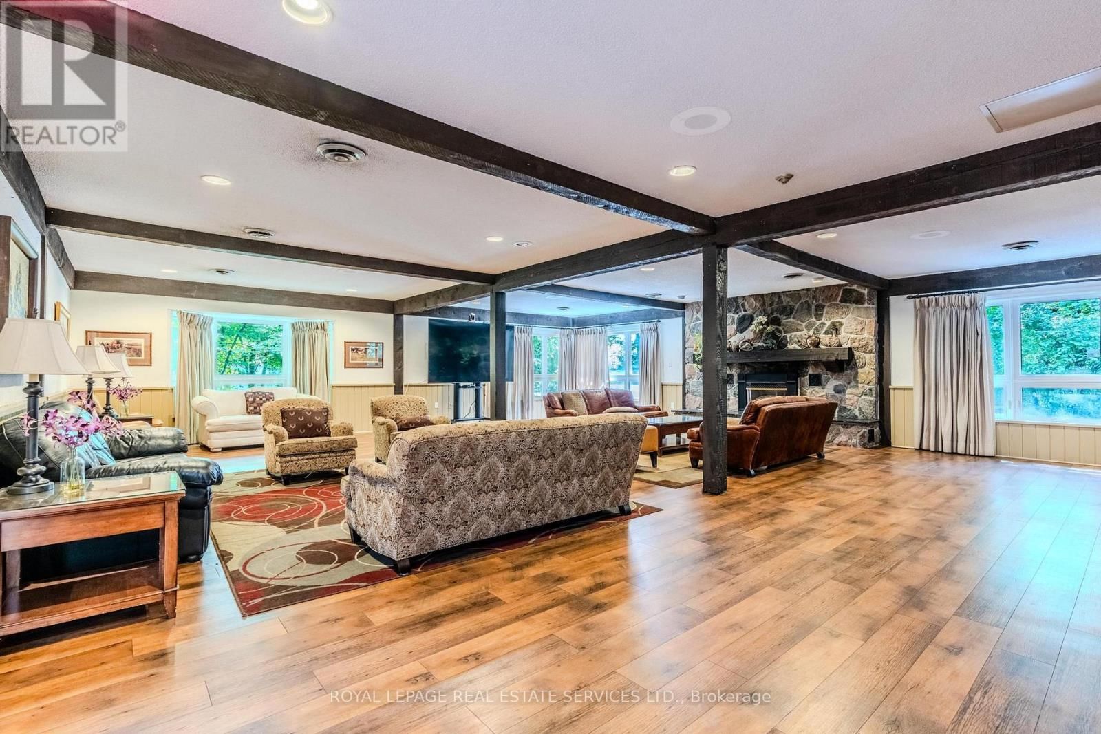 15 - 1020 WALDEN CIRCLE Image 13