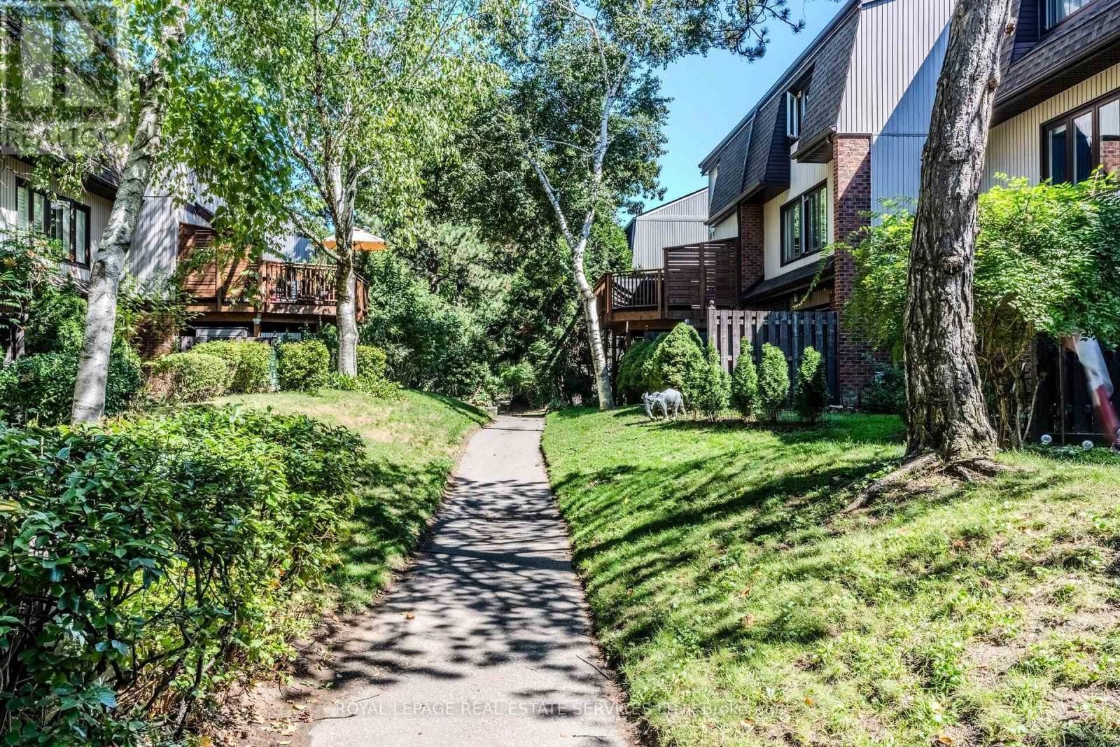 15 - 1020 WALDEN CIRCLE Image 6