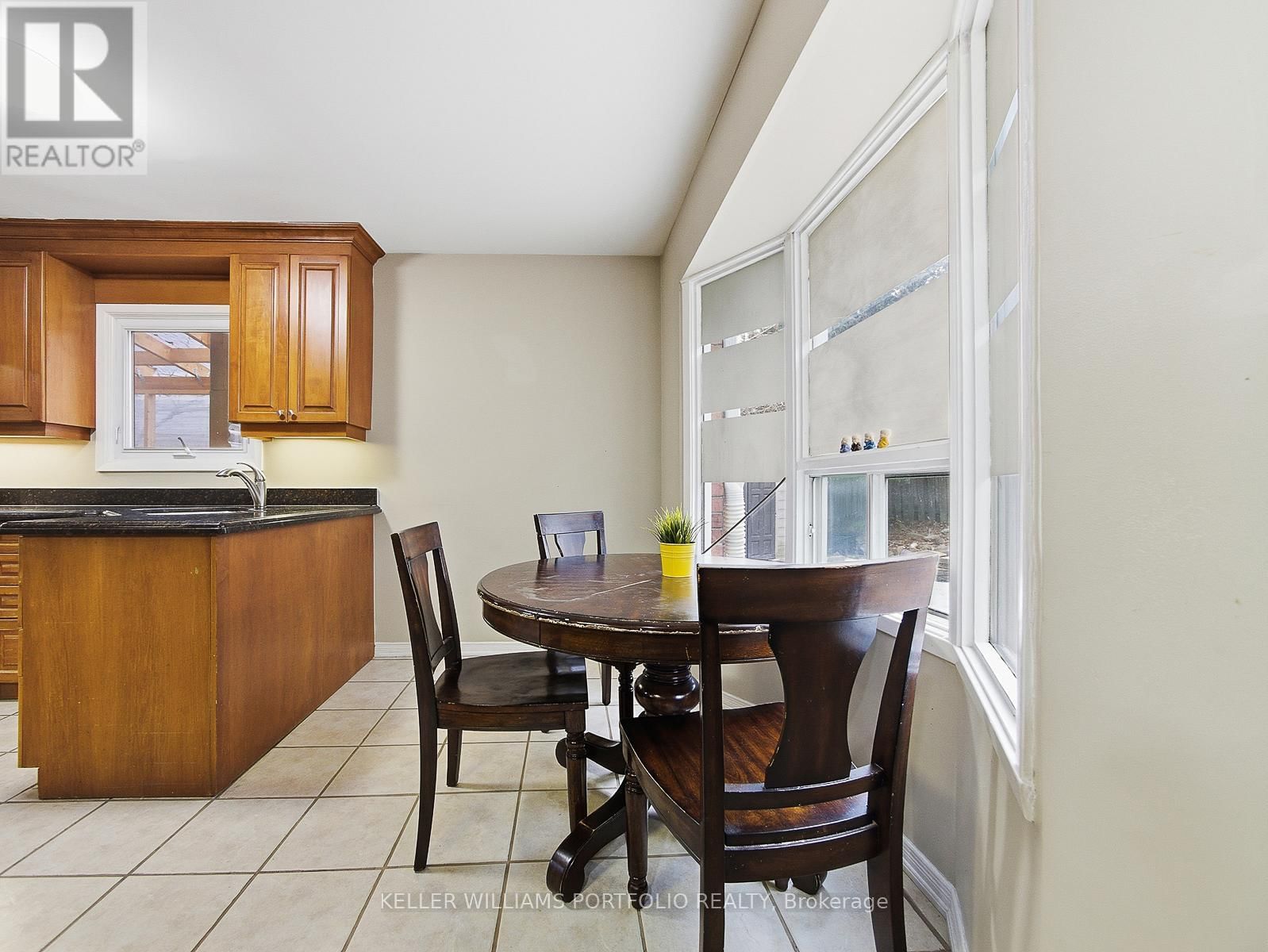 Upper - 3067 ILOMAR COURT Image 14