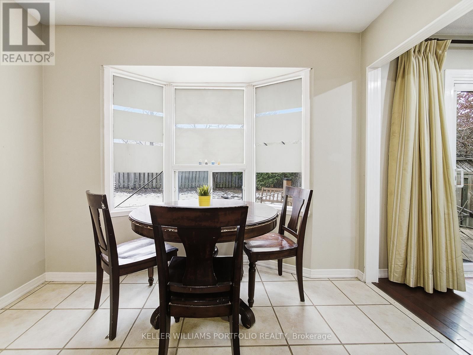 Upper - 3067 ILOMAR COURT Image 17