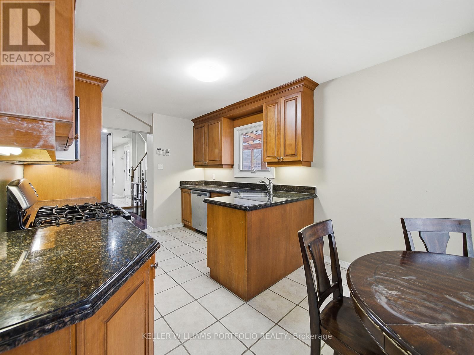 Upper - 3067 ILOMAR COURT Image 19