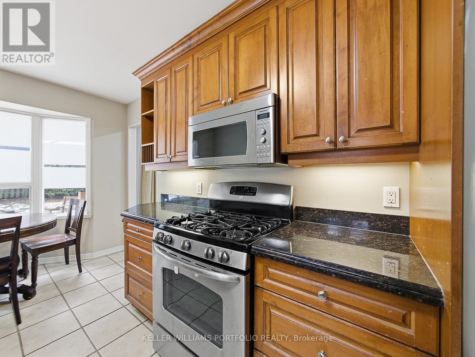 Upper - 3067 ILOMAR COURT Image 22