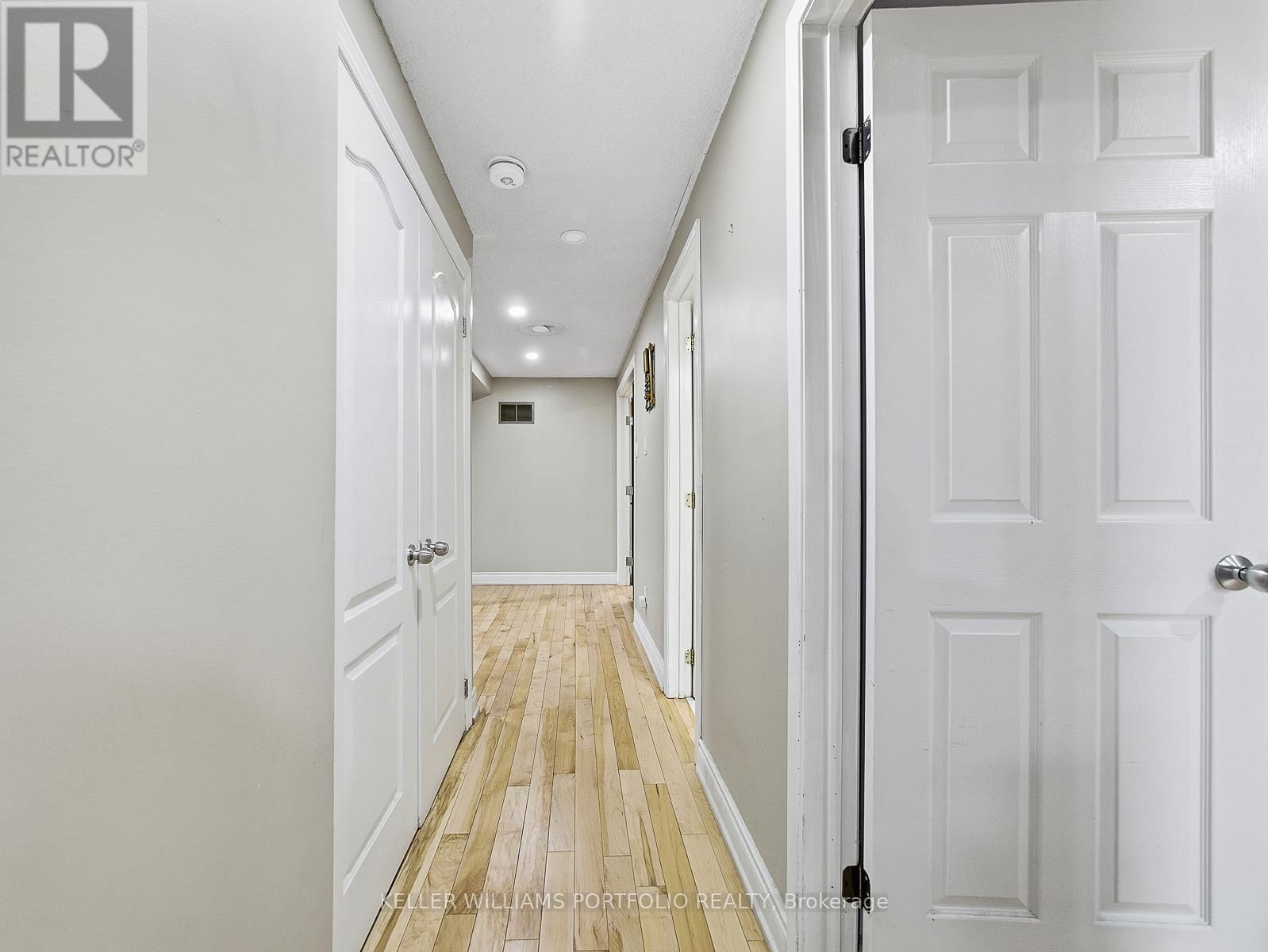 Upper - 3067 ILOMAR COURT Image 29