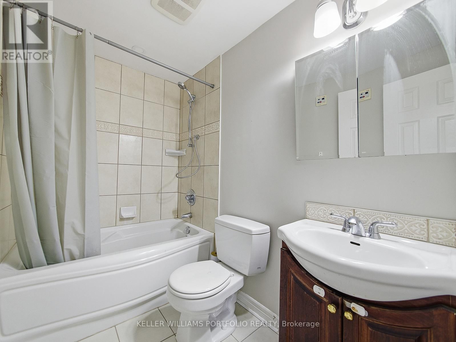 Upper - 3067 ILOMAR COURT Image 30