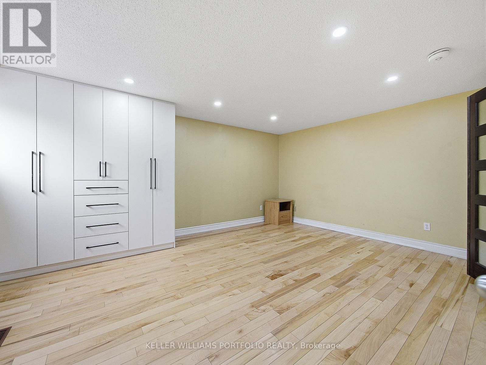 Upper - 3067 ILOMAR COURT Image 38