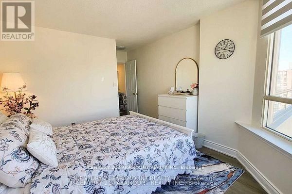 2104 - 3605 KARIYA DRIVE Image 25