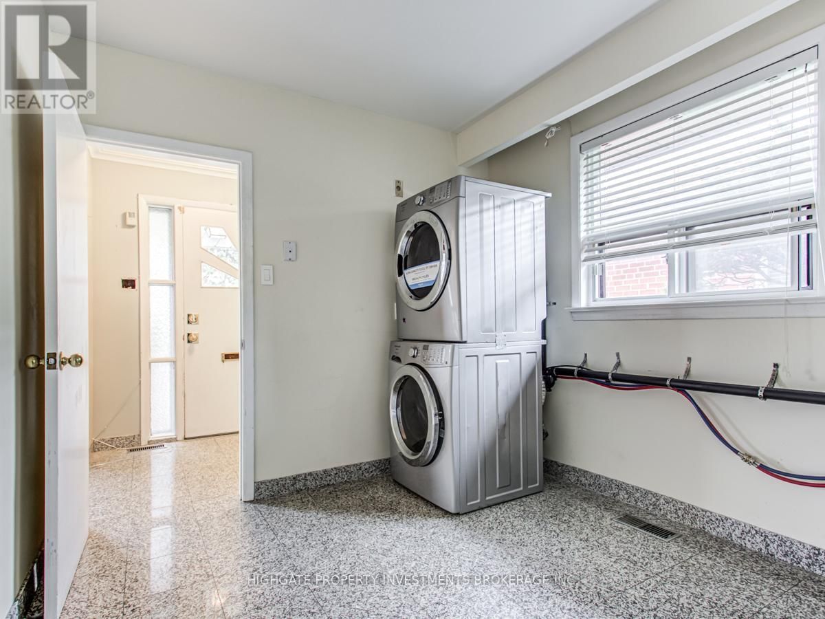 Upper - 33 PAULVALE CRESCENT Image 12