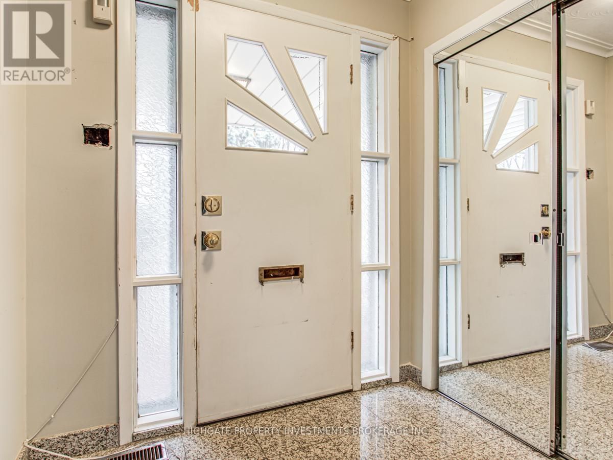 Upper - 33 PAULVALE CRESCENT Image 4