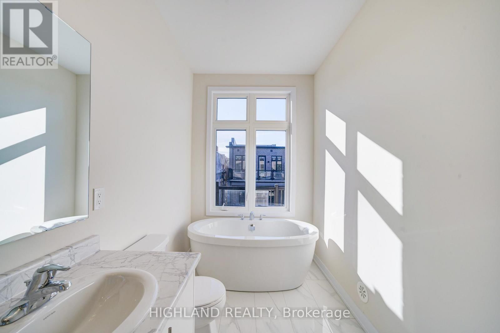 3046 PERKINS WAY Image 32