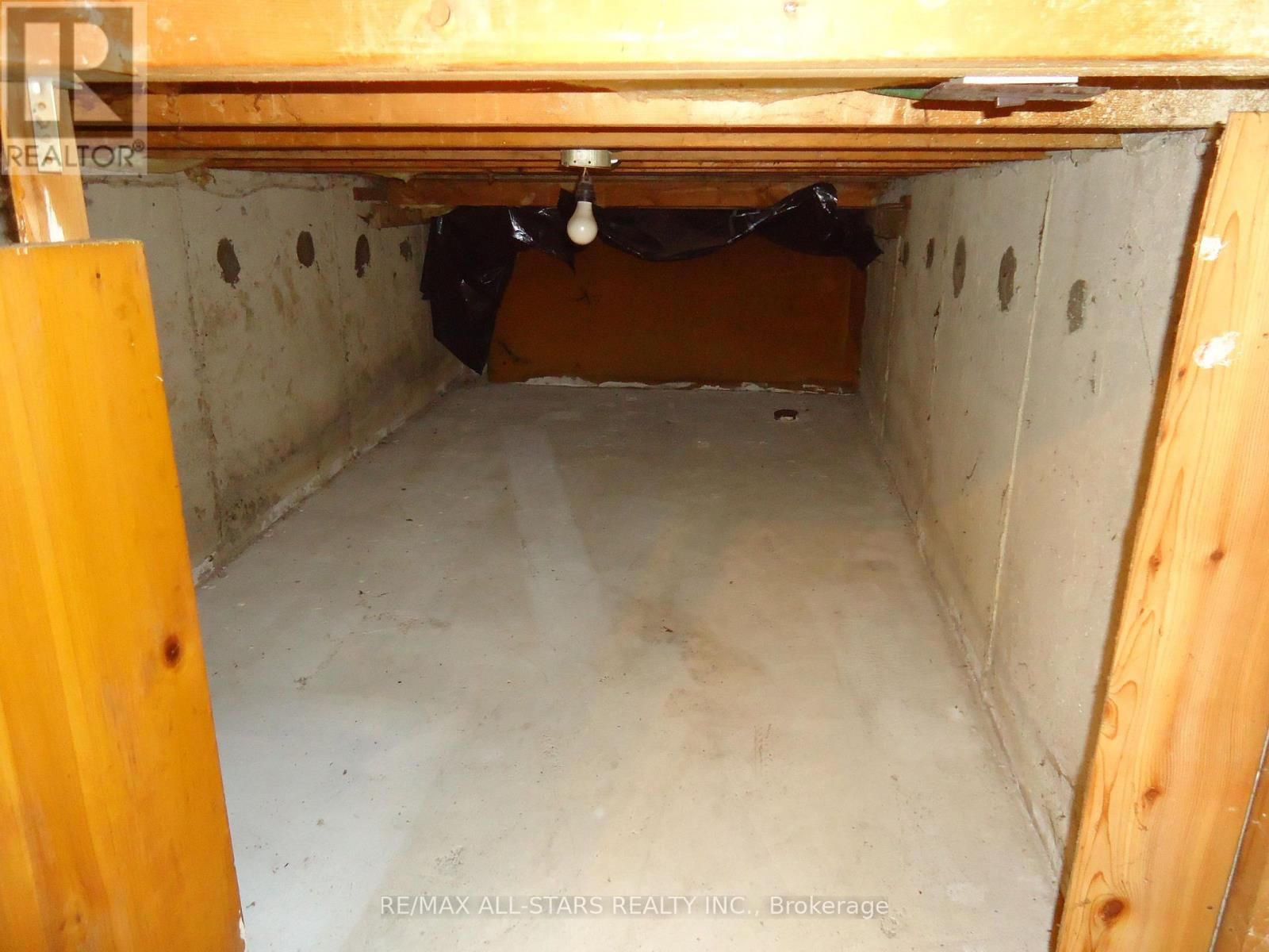 61 EDEN PARK DRIVE Image 19