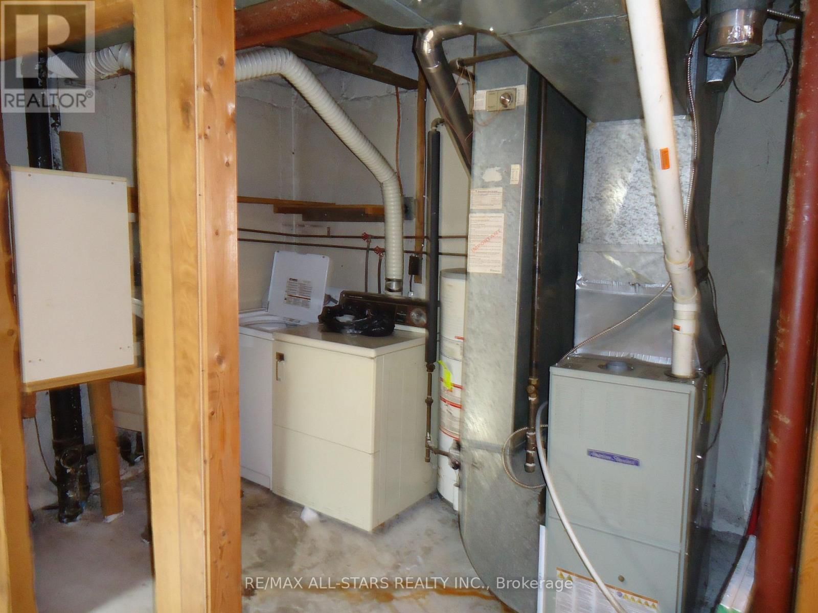 61 EDEN PARK DRIVE Image 20