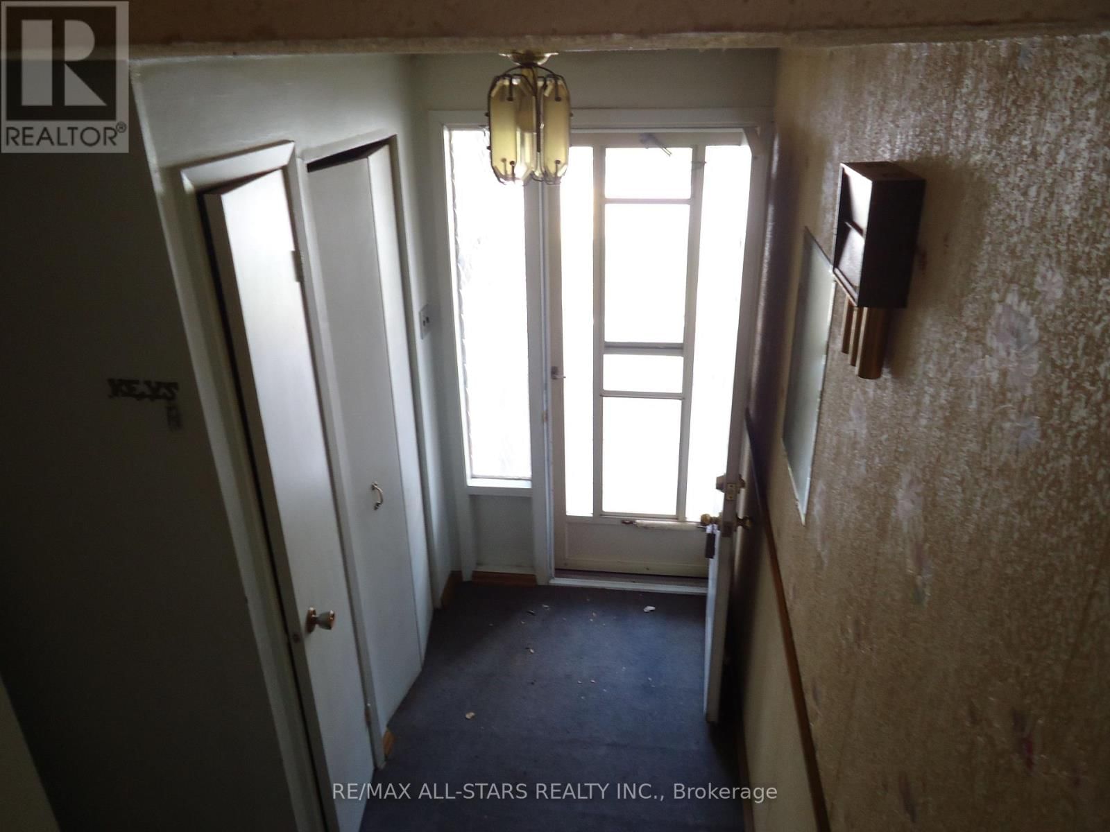 61 EDEN PARK DRIVE Image 3