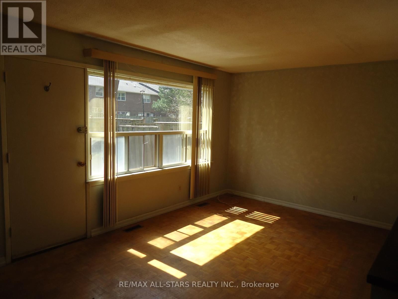 61 EDEN PARK DRIVE Image 5