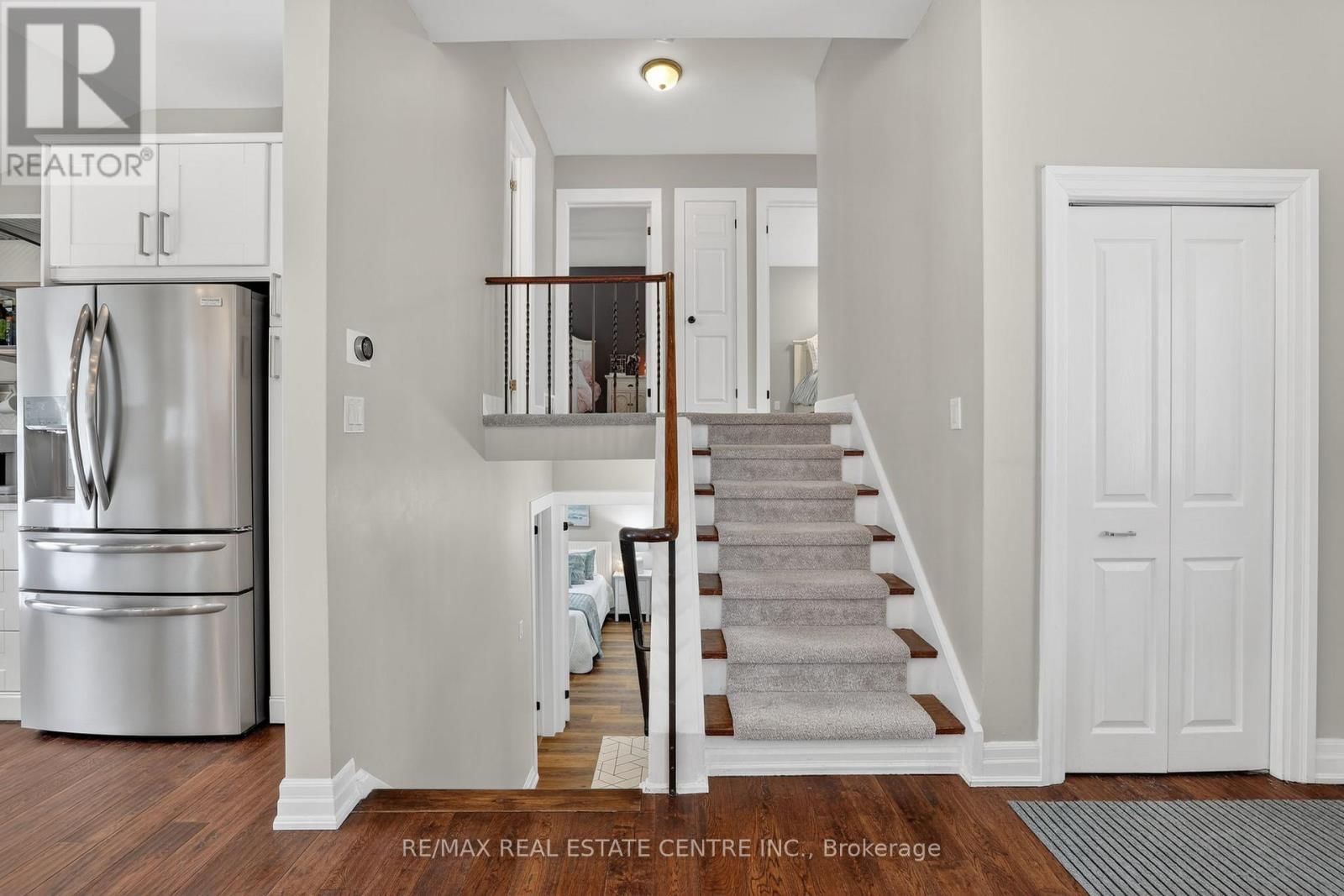 32 WESTDALE AVENUE Image 17