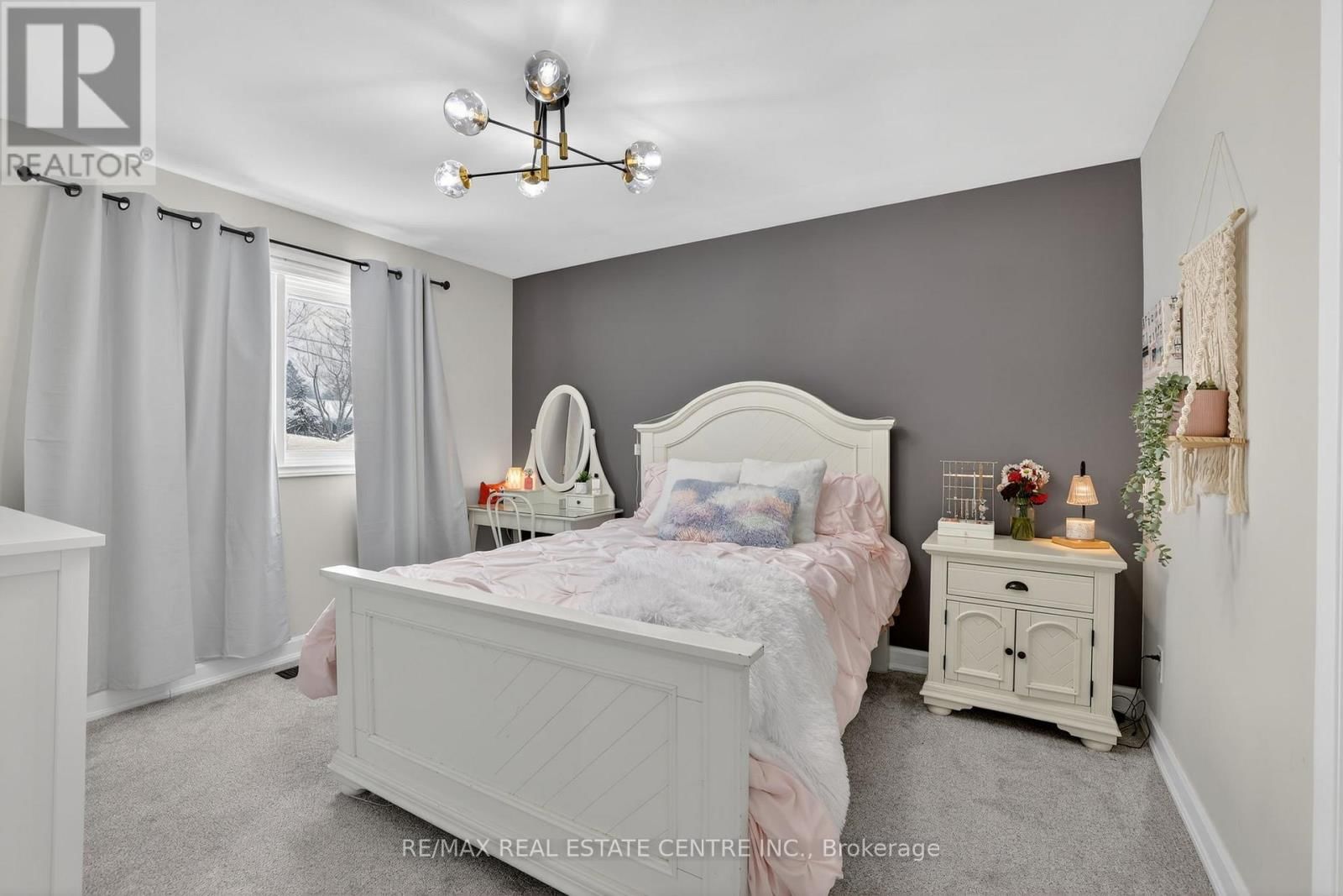 32 WESTDALE AVENUE Image 19