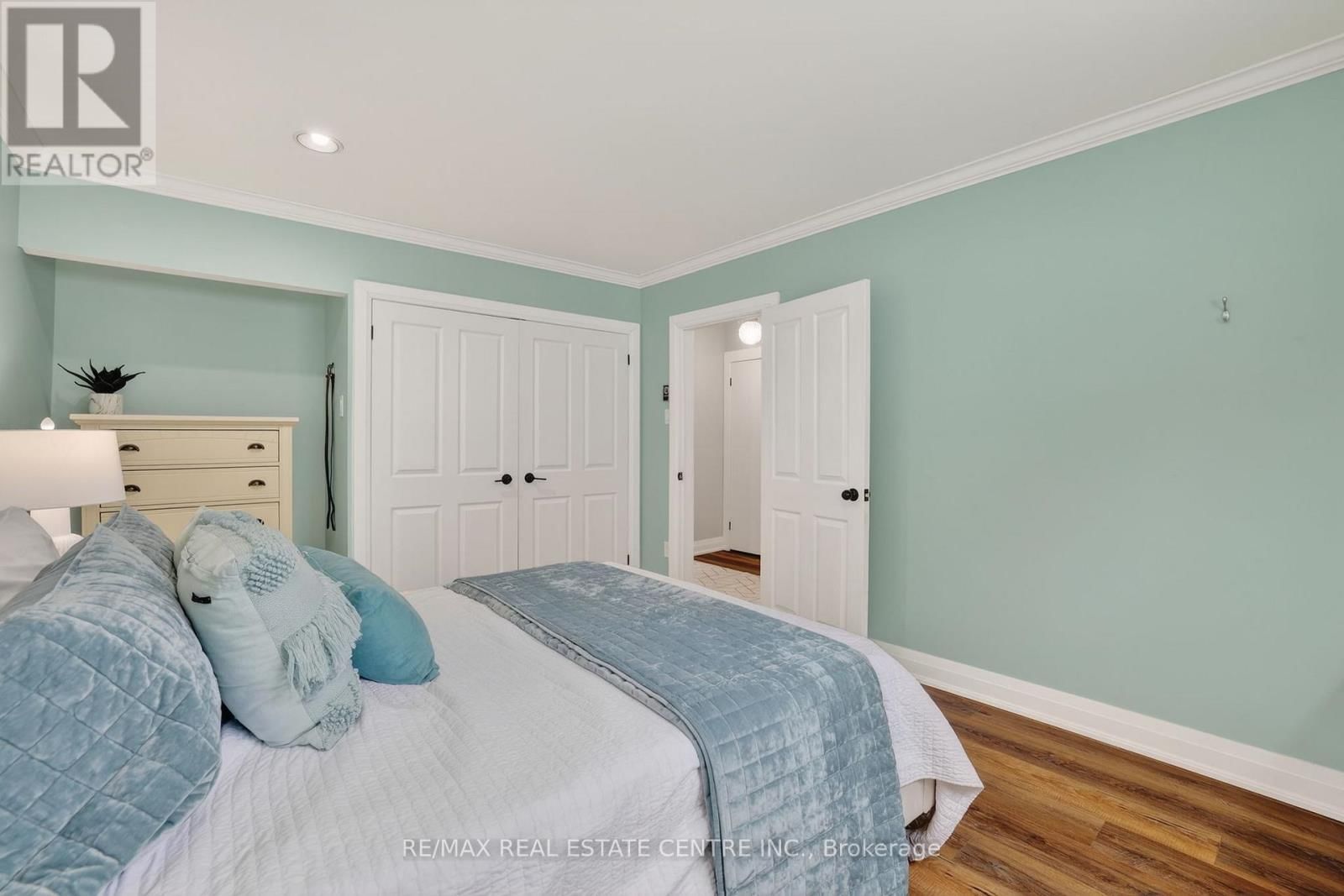 32 WESTDALE AVENUE Image 29