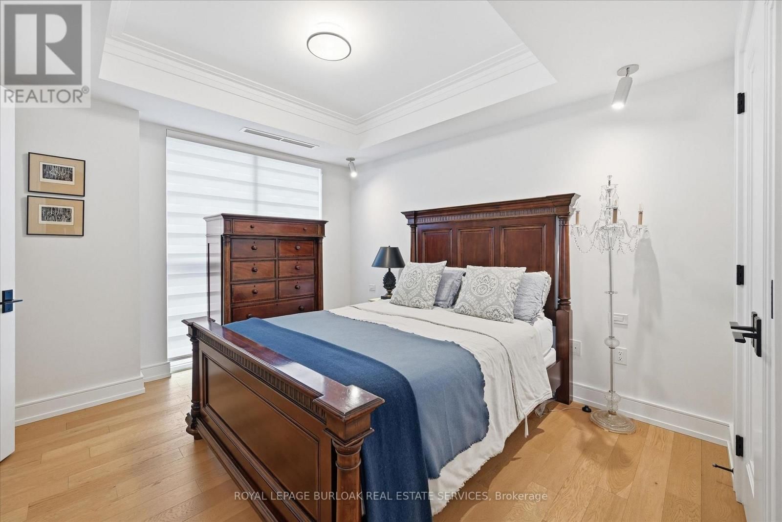 1501 - 2060 LAKESHORE ROAD Image 14