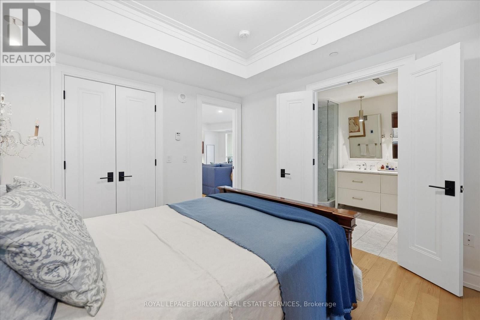 1501 - 2060 LAKESHORE ROAD Image 15