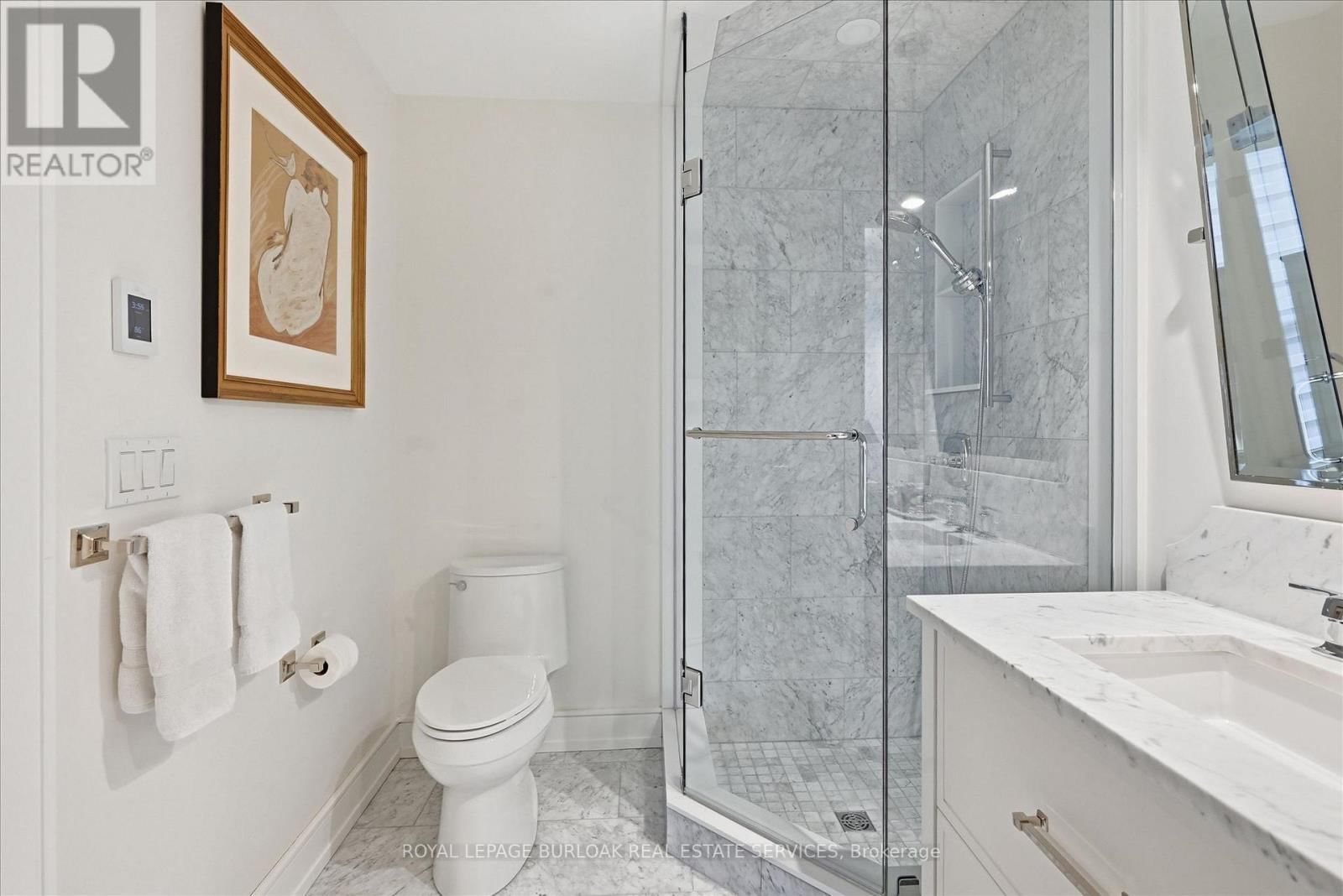 1501 - 2060 LAKESHORE ROAD Image 18