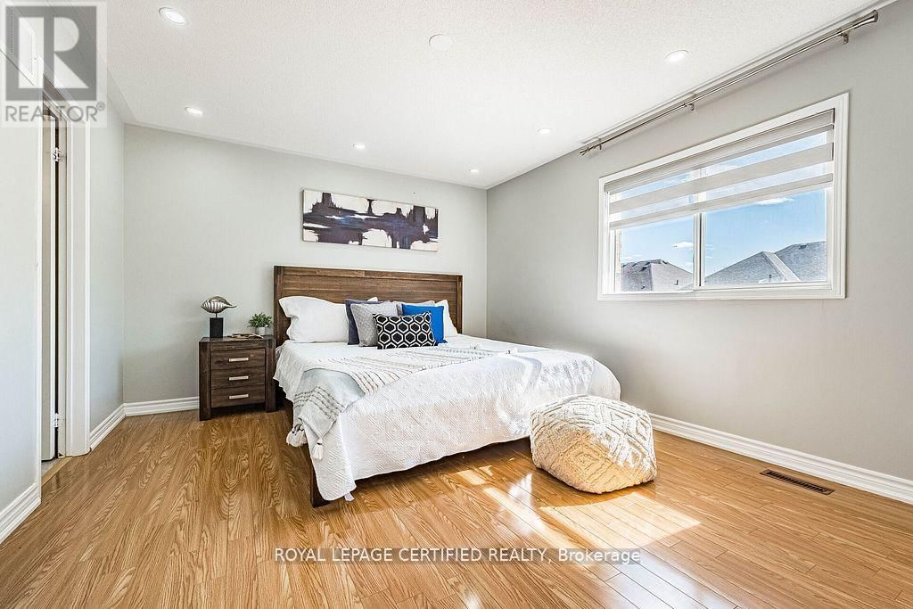 20 HARDING STREET Image 32